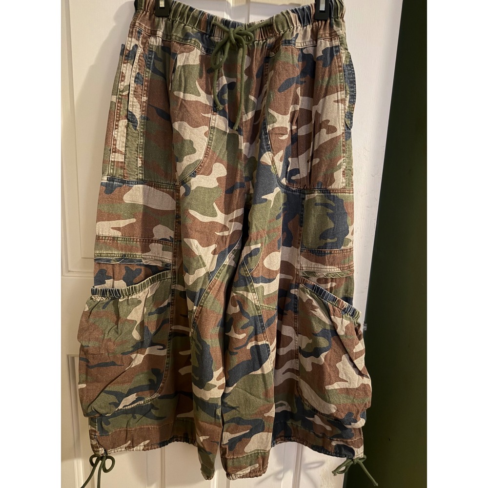 Brand NEW release BLUE Velvet Camo L parachute pant